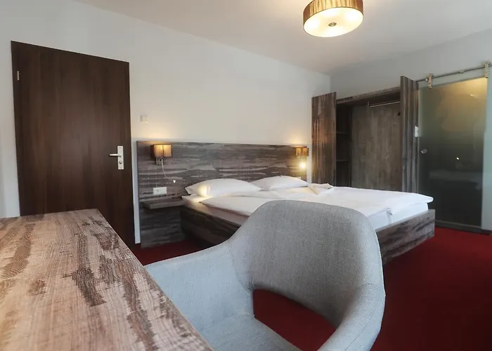 Stadthotel Miya